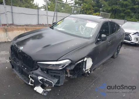 2022 BMW X6 xDrive40I z USA, uszkodzony, nr VIN 5UXCY6C01N9J52245